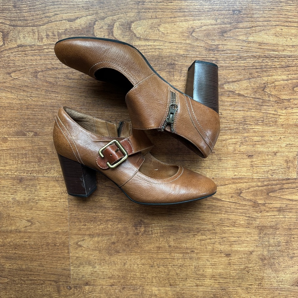WMNS 9 Camel Brown Leather Women's‎ Blocky 3” Heels